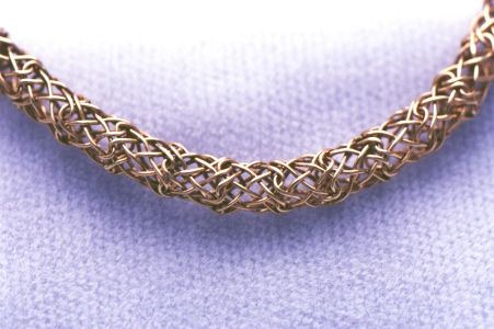 chain closeup